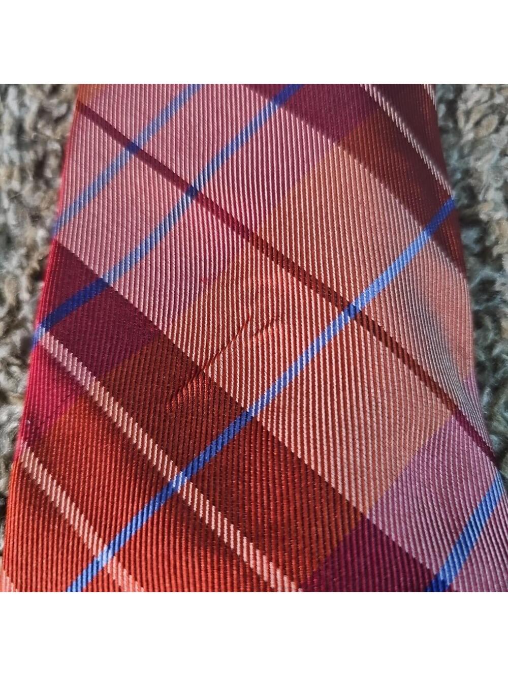 Van Heusen 100% Silk USA MADE - Picture 2 of 6